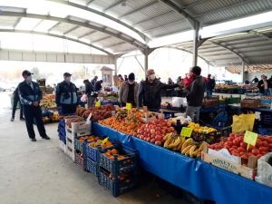 Başkan Çalışkan’dan pazarda Korona virüs denetimi