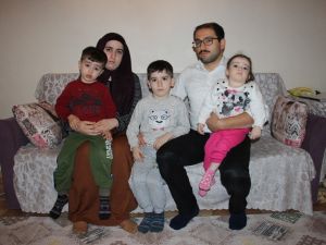 Çocuklarının hastalığına çare bulunamayan Semen Ailesi, yetkililerden yardım istedi