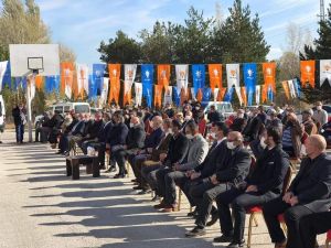 AK Parti Aydıntepe İlçe Başkanlığına Beşbaş seçildi