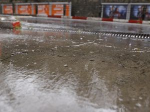 İstanbul’da sağanak yağış etkili oluyor