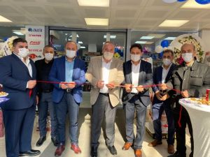 İzmir’de İhlas Pazarlama 3 mağazasını daha hizmete açtı