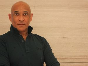 Soğuk havalarda canlı ve sağlıklı bir cilt için temizleme ve nemlendirme rutininiz olmalı