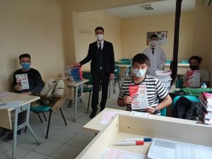 MABEM’in test kitapları öğrencilere ulaştırıldı