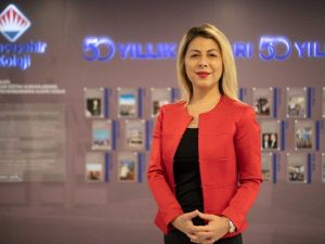 "Uzaktan eğitimde anne babalar öğretmen rolüne girmemeli"