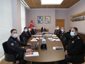 Erdil, Kütahya’da ’Güvenlik ve Asayiş Değerlendirme Toplantısı’na katıldı