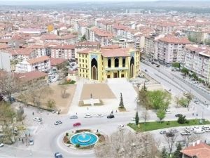 "Kent Meydanı, sıradan bir proje değil"