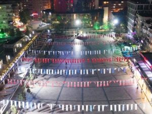 Aydın sokağa çıkma yasağına uydu, Vali teşekkür etti