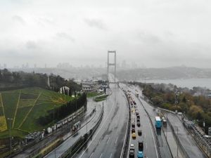 Kısıtlamada 15 Temmuz Köprüsü’ndeki denetimler havadan görüntülendi