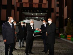 Mamak Belediyesi’nden Şereflikoçhisar Belediyesi’ne cenaze aracı desteği