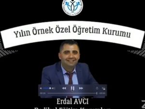 Radikal Eğitim’e Altın Meşale Ödülü
