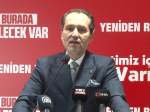 Yeniden Refah Partisi Genel Başkanı Erbakan: