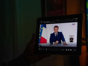 Macron, normale dönüşün üç aşamalı takvimini açıkladı