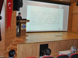 Simav’da ‘Kadına yönelik şiddetle mücadele’ semineri
