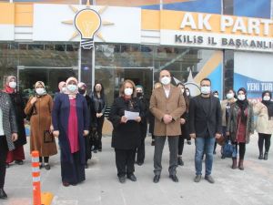 AK Partili kadınlardan şiddete karşı açıklama