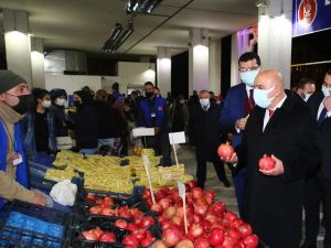 Keçiörenliler alışverişlerini sıcacık semt pazarlarında yapıyorlar