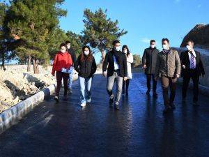Kuşadası Yeni Asri Mezarlık’ta çalışmalar son aşamaya geldi