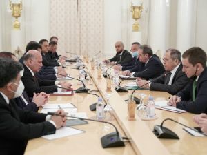 Rusya Dışişleri Bakanı Lavrov, Irak Dışişleri Bakanı Hüseyin ile görüştü