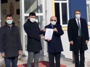 Hisarcık’ta okul idarecilerine “Okulum Temiz Belgeleri” teslim edildi
