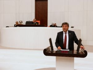 İYİ Parti Milletvekili Ataş: "Kamuda şeffaflık ve hesap verme yok edildi"