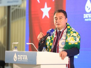 Babacan: ‘Koronavirüs salgınında gerçekleri gizlemeyi bırakın’