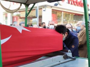 Korona virüse yenik düşen Büyükçekmece Başsavcı Vekili son yolculuğuna uğurlandı