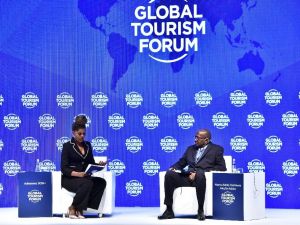 Bakan Kasapoğlu: "İnci gibi işlenmiş bir tesisleşmemiz var, bunu spor turizmiyle güçlendirmemiz gerekiyor"