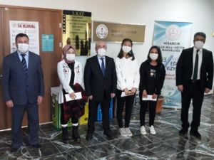 Hisarcık’ta ödüller dağıtıldı