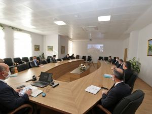 Müdür Başyiğit: “Uzaktan eğitim konusu yakından takip edilmeli”