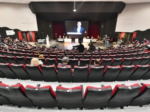 İzmir Büyükşehir Belediyesinin 2021 yılı bütçesi 9 milyar TL