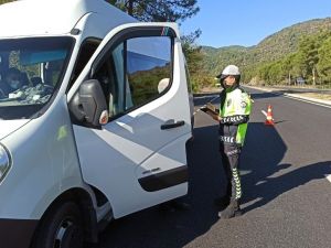 Trafik ekiplerinden Covid-19 denetimi