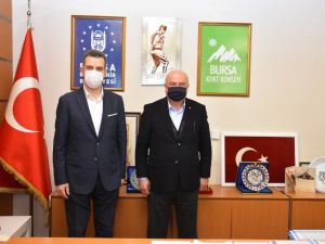Esgin: "Taş üstüne taş koymayanların laf üstüne laf hakkı yok!"