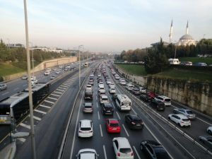 Kısıtlama sonrası 15 Temmuz Şehitler Köprüsü’nde trafik yoğunluğu