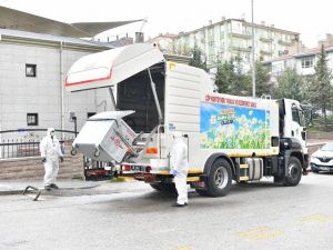 Mamak’ın sokaklarında koronavirüs temizliği devam ediyor