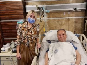 Rektör Özkan: “Başkan Böcek’i taburcu etmeye hazırlanıyoruz”