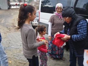 “Çocuklar Üşümesin” dedi, kampanya başlattı