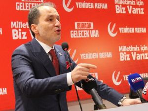 Yeniden Refah Partisi Genel Başkanı Erbakan: