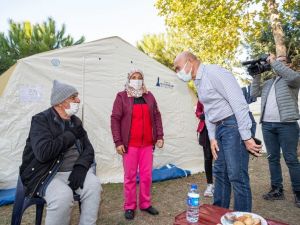 İzmir’de son çadır da bugün kaldırıldı