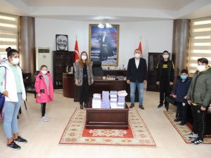 Tenis turnuvası, eğitime destek oldu