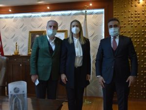 Milletvekilleri, MAÜ Rektörü Özcoşar ile bir araya geldi