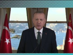 Cumhurbaşkanı Erdoğan: "Medya organlarının İslam düşmanlığı ve yabancı karşıtlığına bayraktarlık yapması, gerçekten utanç vericidir"