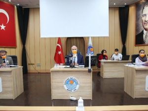 Başkan Gültak’tan pandemi uyarısı: “Çember çok daraldı”