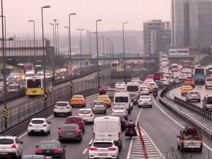 E-5’te kısıtlama öncesi yoğunluğu