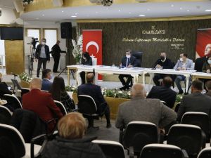 Batur’dan yılın son meclisinde kentsel dönüşüm ve birliktelik mesajı