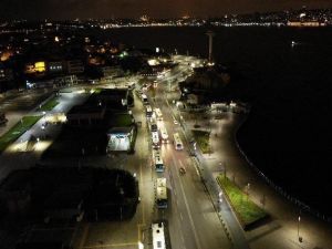 İstanbul’da kısıtlama başladı: Üsküdar Meydanı sessizliğe büründü