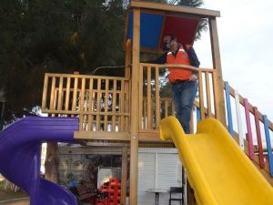 Kuşadası’nın parklarında korona virüs önlemi