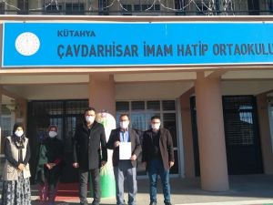 İmam Hatip Ortaokulu’na ’’Okulumuz temiz sertifikası’’