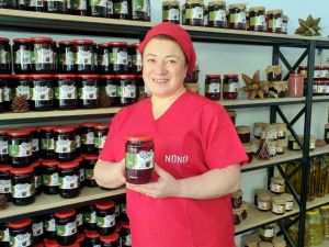 Korona virüse karşı ’kozalak reçeli’ ilgi odağı oldu