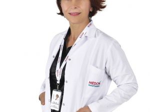 Enfeksiyon Hastalıkları Uzmanı Dr. Kacar: “AIDS semptom vermeksizin yıllarca vücutta bulunabilir”