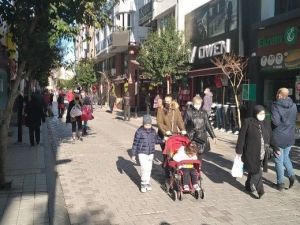 Kırklareliler maske takma kuralına uyuyor