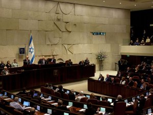 İsrail Parlamentosu, Knesset’in feshedilmesi önerisini kabul etti